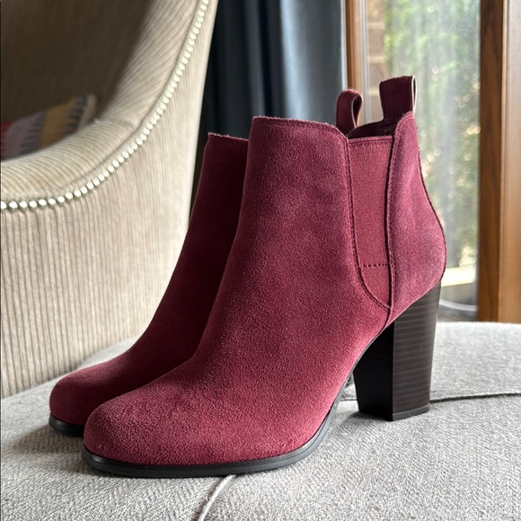 Michael Kors Women's Burgundy Suede Ankle Boots - Picture 4 of 6